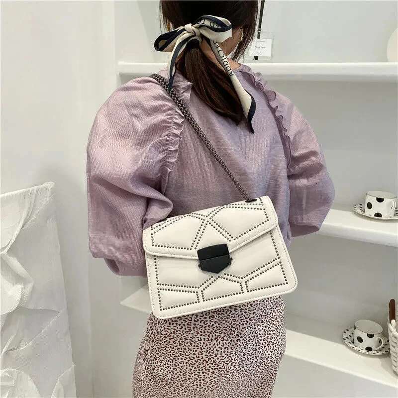 Ydlns Vintage Rivet Chain Shoulder Bags For Women Flap PU Leather Fashion Small Square Crossbody Bag Designer Handbag