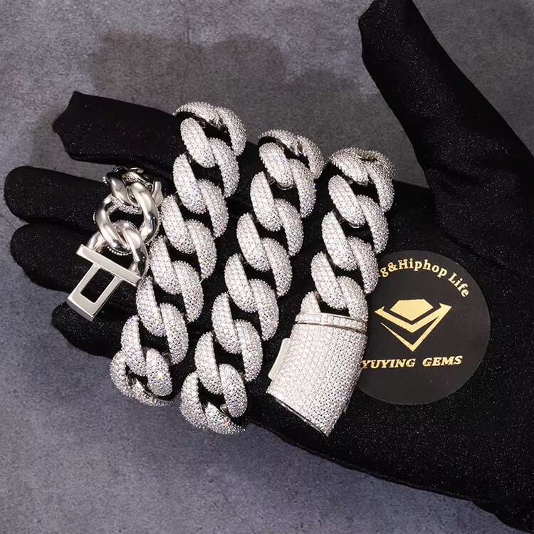 Rapper Style 925 Silver Necklace for Men 17mm Wide With GRA Moissanite Diamond Iced Out Cuban Link Chain