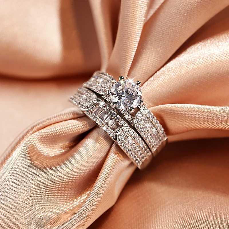 Fashionable womens two-piece ring sparkling zircon geometric ring double-layer womens 925 silver ring party jewelry wedding decorationXJ250412
