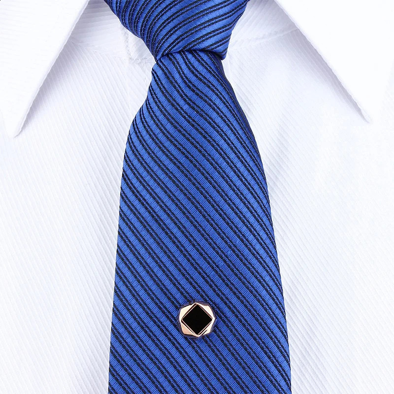 Hasson mens tie pin with chain suitable for mens collar accessories 250409