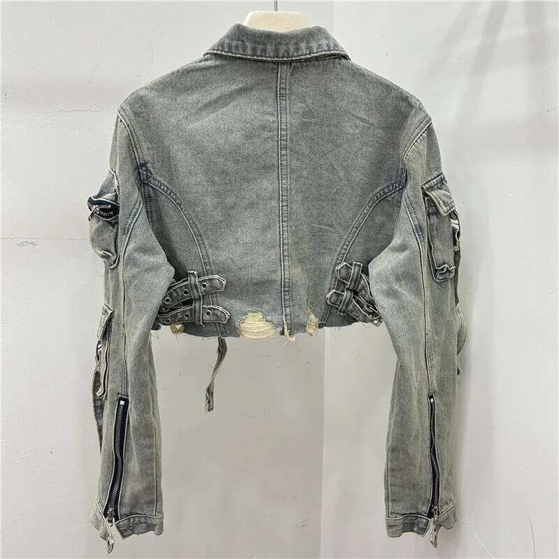 DEAT Women's Denim Jackets Multiple Pockets Burrs Edge Female High Waist Short Cargo Coat 2025 Summer New Fashion 29A1101