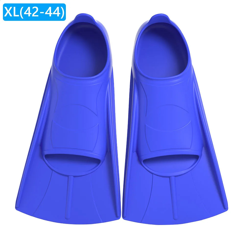 Swimming Training Fins Silicone Swim Fin Non Slip Swimming Flippers Portable Diving Shoes for Kids Girls Boys Adults 250411