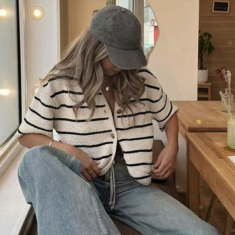 Valentine's Day Spring Summer Women's two-tone splicing striped casual vacation sweater top cardigan retro metal buckle design comfortable f