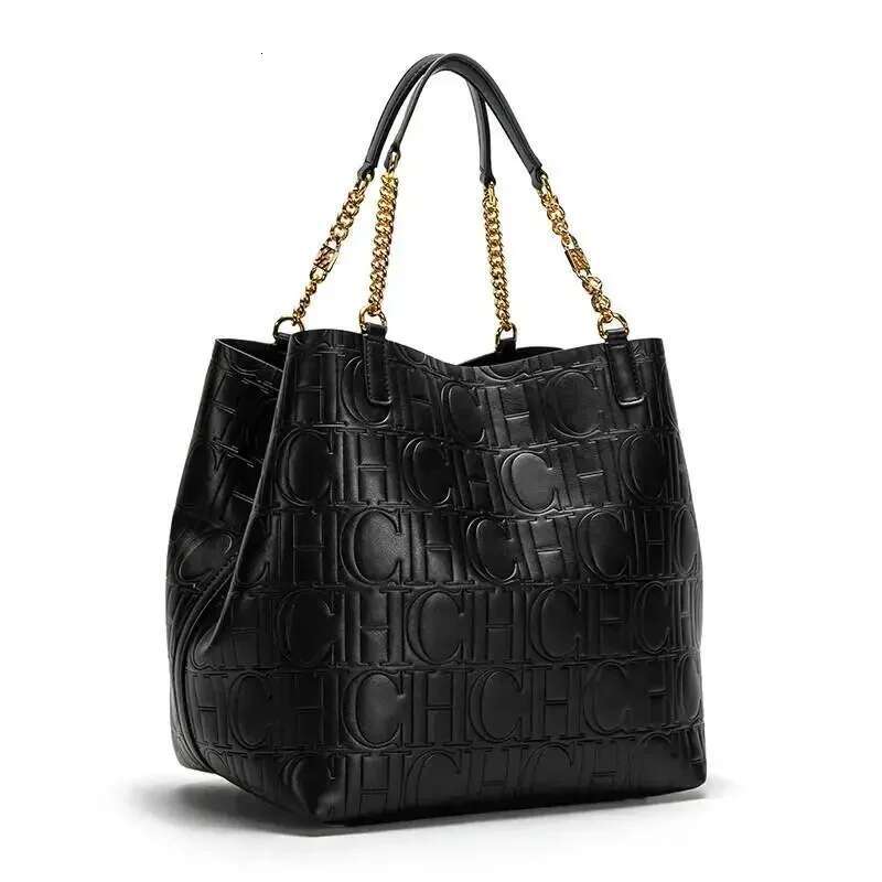 CH Ladies Versatile Superior Sense of Solid Colour Women's Large-capacity Tote Bag Simple Daily Fashion Style