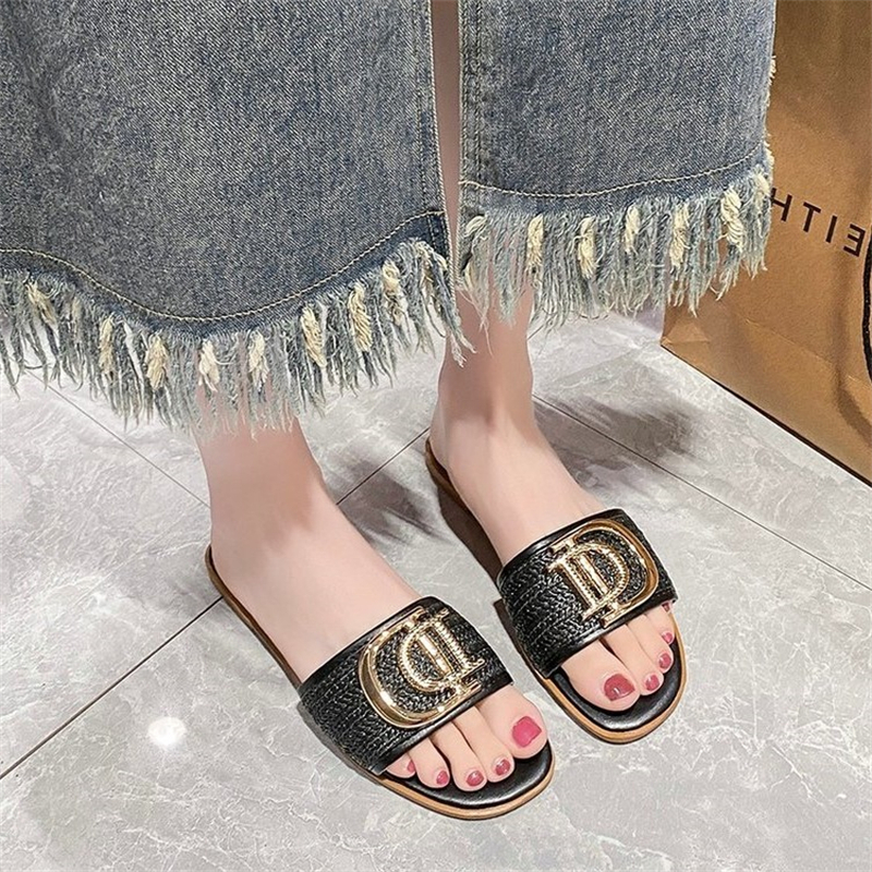 free shipping designer slippers womans outdoor indoor casual sandals breathable fashion black white sliders