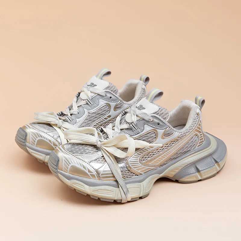 Lacing up running shoes Wens casual sneaker Couple Sport Shoes Thick Sole Luxury designer shoes Retro Dirty Casual Dad Shoes Z250411