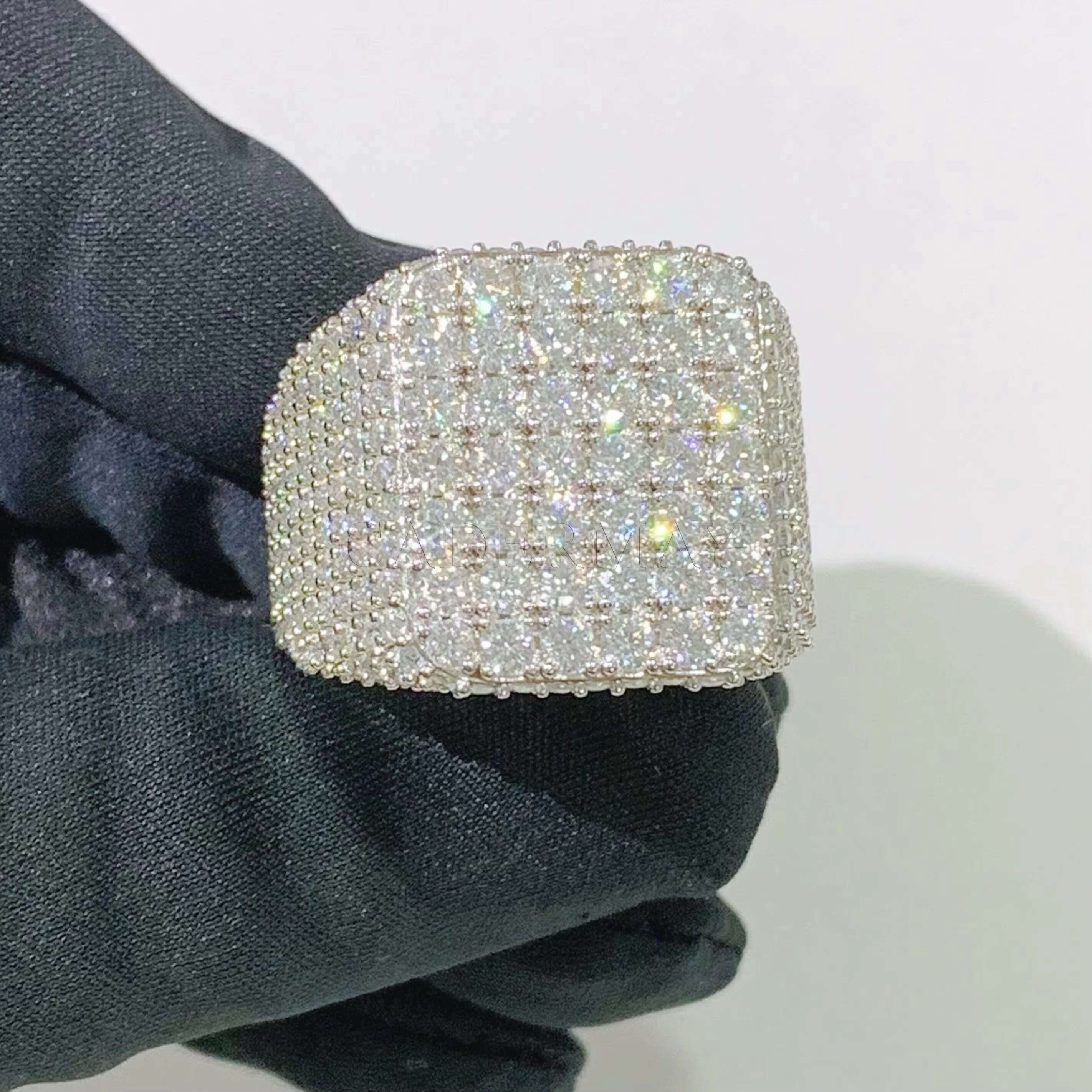 Hip-Hop Jewelry Bust Down Round Moissanite Cuban Ring Custom Made 925 Silver Iced Out Square Moissanite Champion Ring Men Gift
