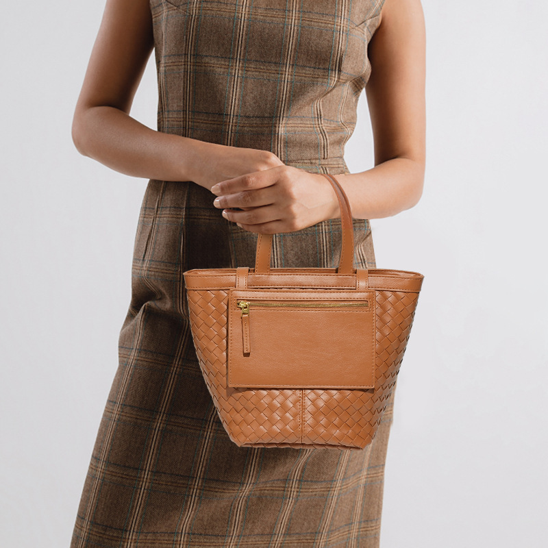 Handmade Woven Bag For Women's Retro Fashion Large Capacity Designer Bag PU Leather One-shoulder Crossbody Handbag