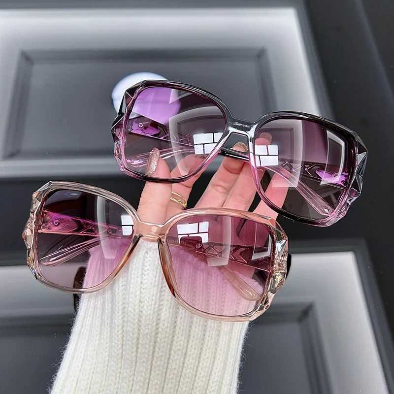 Vintage Oversized Sunglasses Women Brand Big Frame Retro Sun Glasses Female Fashion Shades Black Gradient Z250411