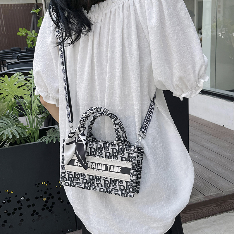 2025 Women's handbag new style popular tote bag large capacity shopping bag foreign-style women's bag