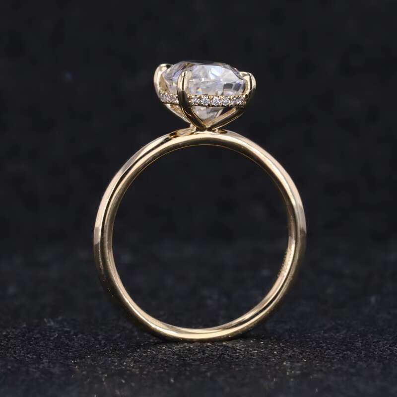 Classic Design Hand-made Solitaire Style 14k Solid Gold 8*11mm Oval Moissanite Stone Ring