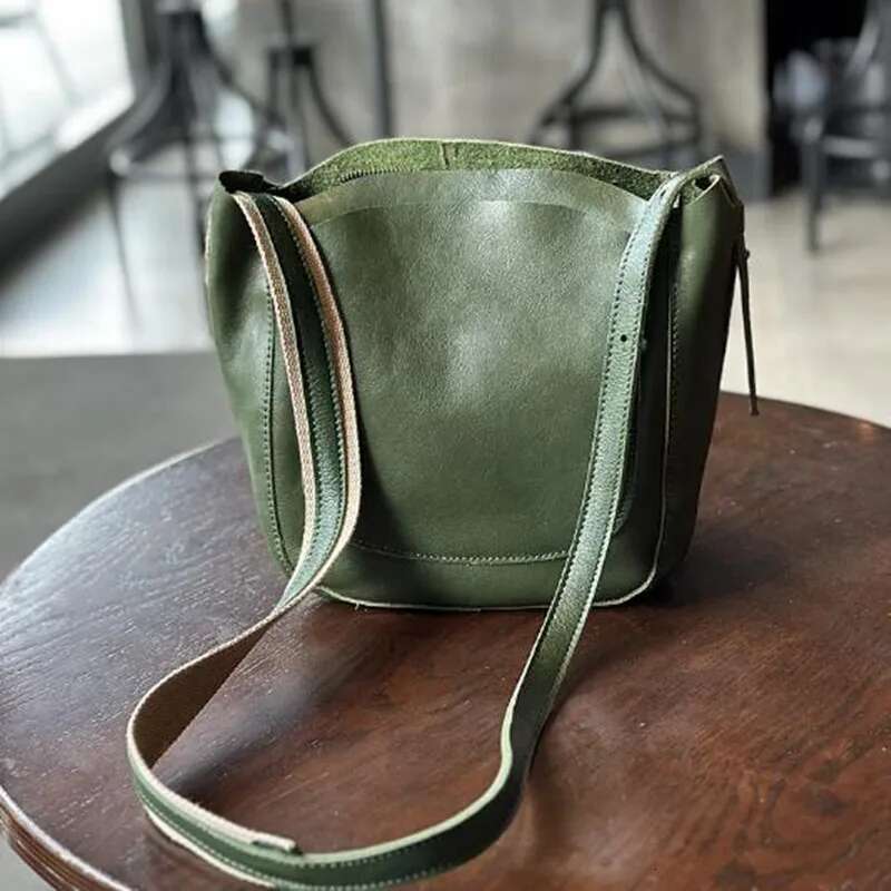 Tanned Cow Leather Crossbody Bag Korea Women Leather Handbag Design Vintage Bucket Phone Shoulder Crossbody Bags
