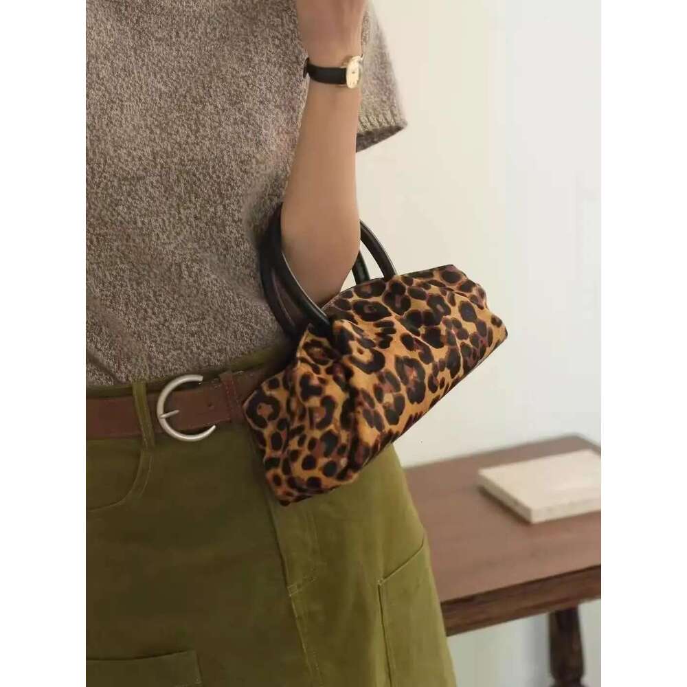 Designer Handbag Women High Quality Pu Leather Leopard Black Sier Crossbody Fashion Chic Ruched Shoulder Bag