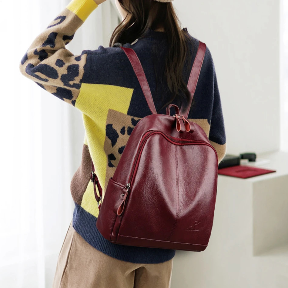 Fashion Casual Women Backpacks er Large Capacity Teenagers School Bags High Quality Soft Leather Ladies Travel Bags 250407