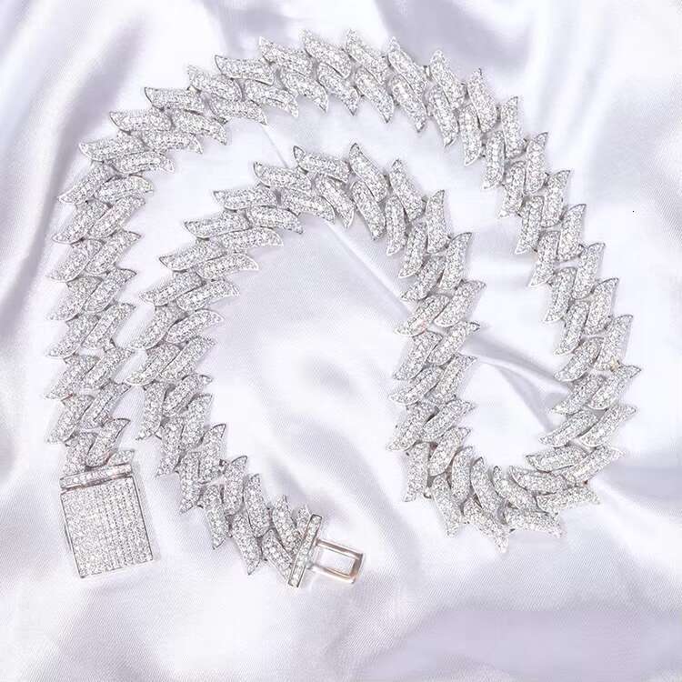 Hip Hop 925 Silver Gold Plated Luxury 15mm Wide Big and Heavy Chain Rock Style Spike Cuban Link Chain Necklace GRA Certificate