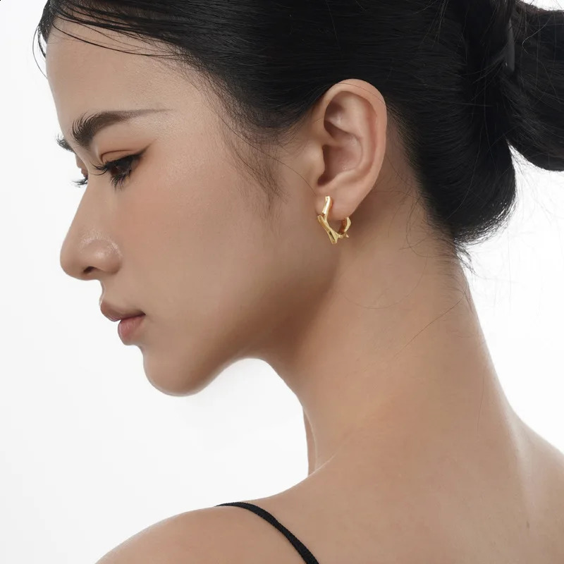 100% 925 sterling silver irregular womens earrings with simple and smooth geometric jewelry party gifts direct 250409