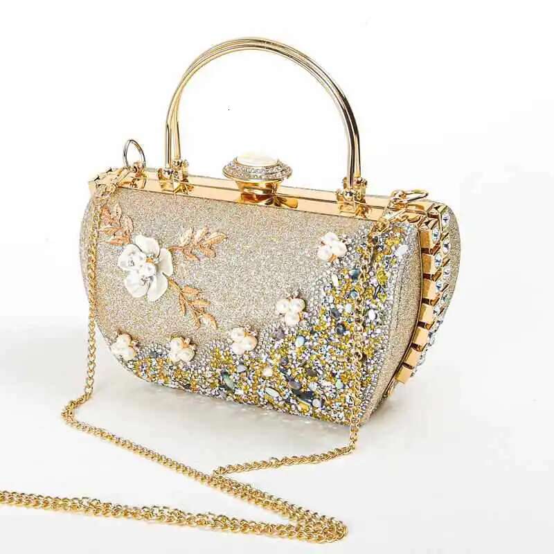 2024 New Arrival Wer Crystal Wedding Bridal Clutch Purse Designer Women's Dinner Party Tail Handbags Dia Bags