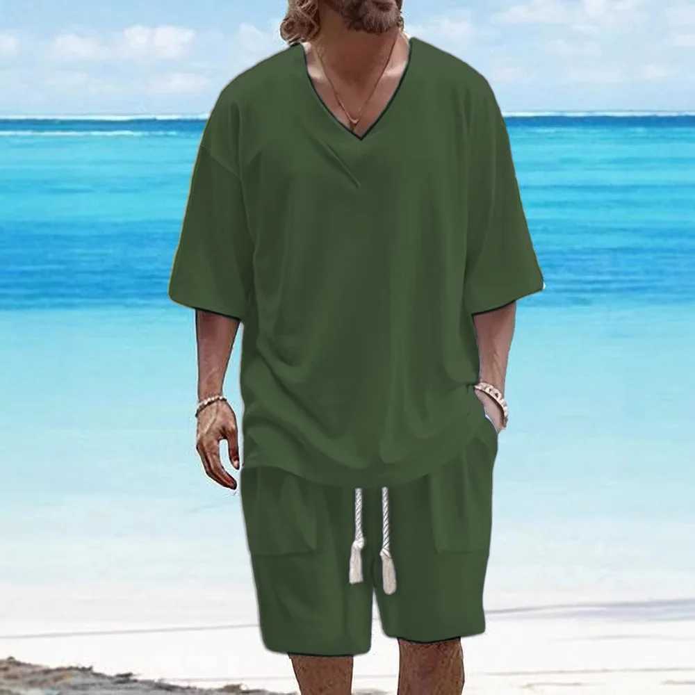 Classic Mens summer new simple casual style solid color comfortable breathable V-neck short-sleeved top tied shorts setXJ250412