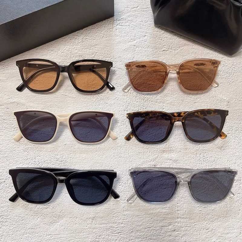 Retro Large Frame Sunglasses Men and Women UV Protection SunglassesC250411