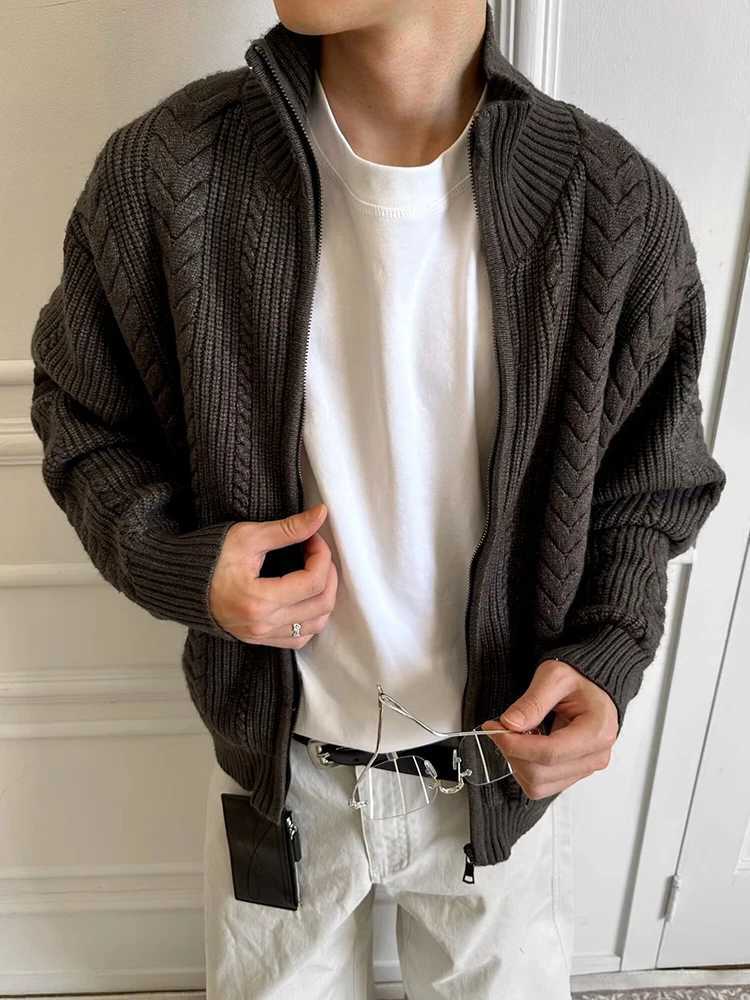 Vintage Textured Knit Outerwear Men Fall Winter Daily Casual Zipper Turtleneck Sweatercoats Mens Fashion Slim Knit CardigansXJ251112 - view 6