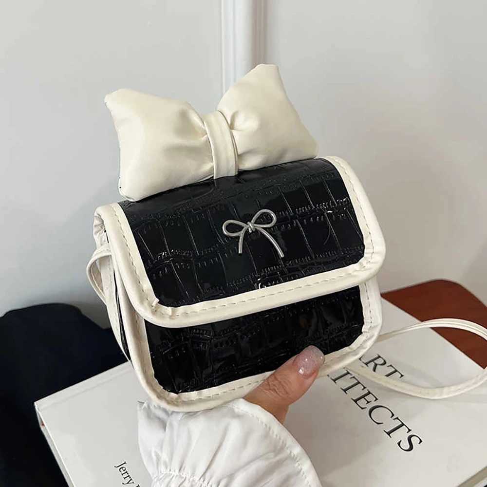 Trendy Patent Leather Crossbody Bag Stone Pattern Bow Flap Square Single Shoulder Bags 2025 New Fashion Small Mini Messenger BagT2511112