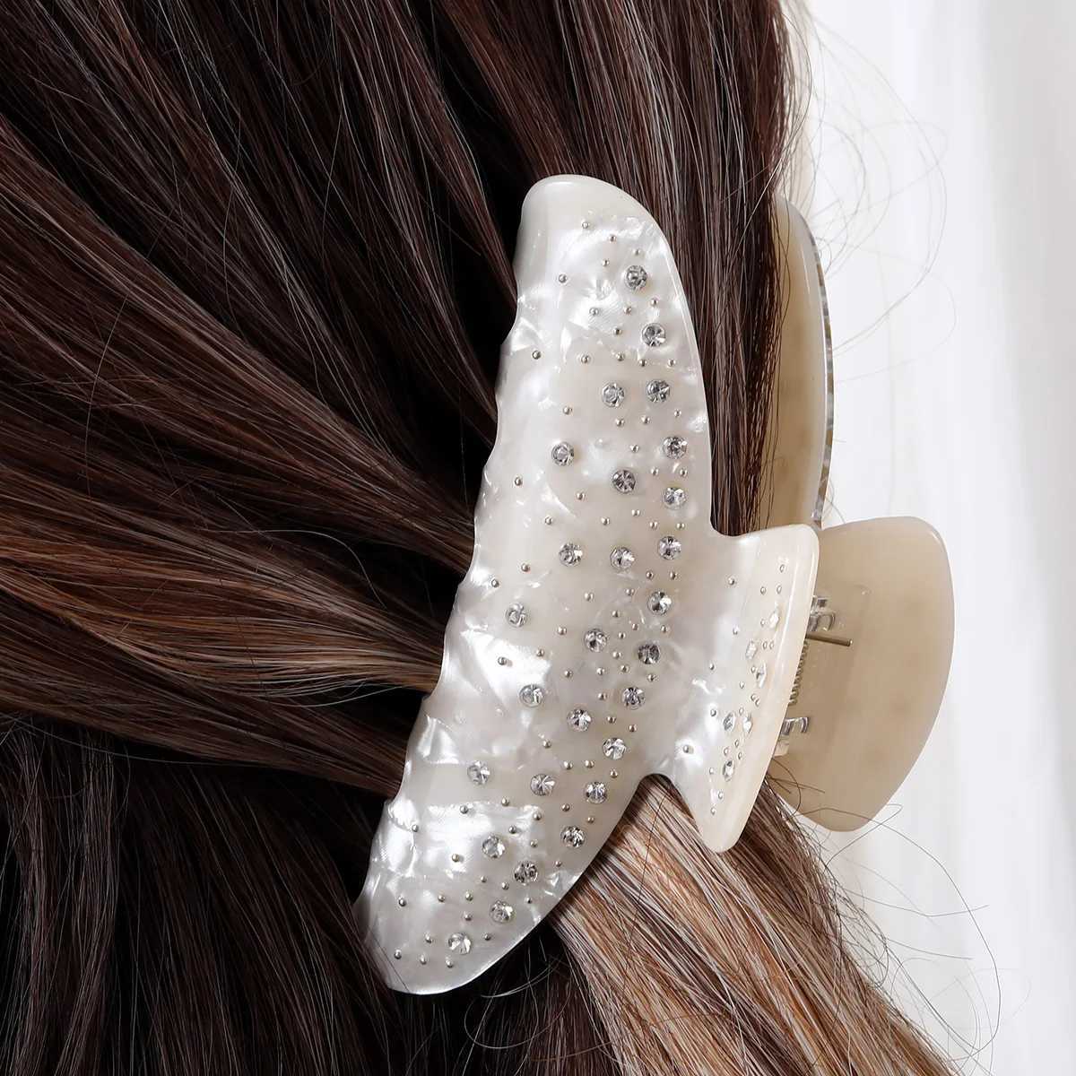 1 elegant acetic acid hair clip with rhinestone decoration non slip strong chin retention clip suitable for women Y2504012