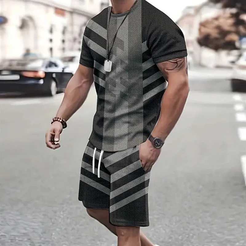 2024 summer outdoor sportswear mens patch work print short sleeved casual fashion two sets of sportswear breathable and comfortableXJ250412