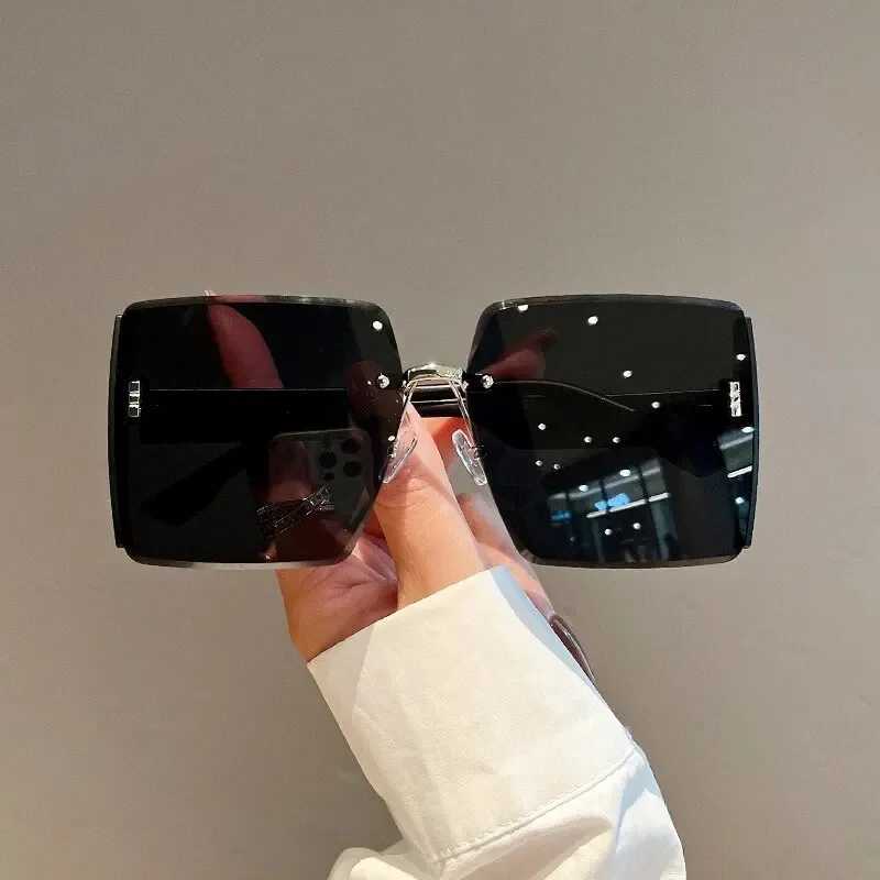 New Square Frameless Retro Sunglasses for Women Fashion Vintage Glasses Men Luxury Trend Brand Designer Shades UV400 Eyewear Z250411