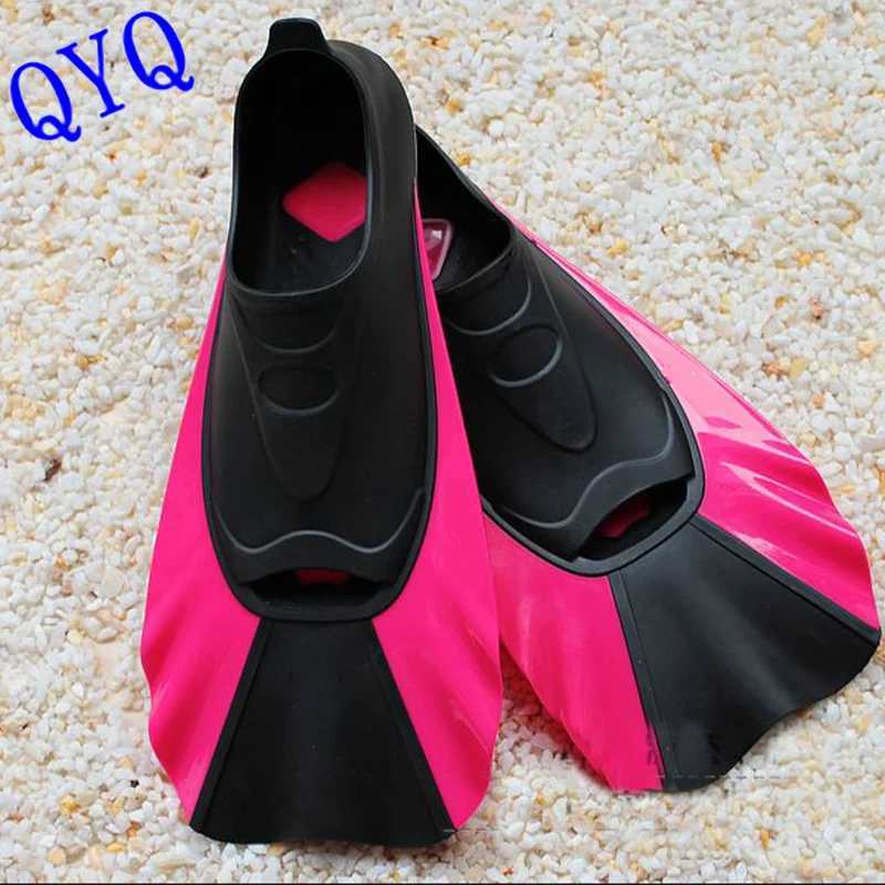 QYQ Mens Womens and Childrens Frog Shoes Swimming Snooker Equipment Silicone Flip CoverY250412F