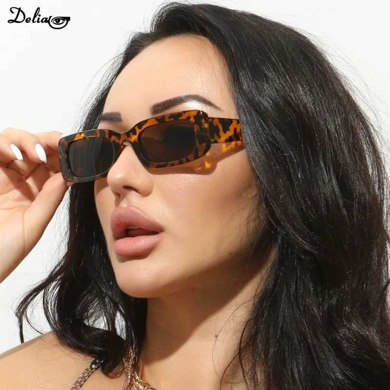 2024New Retro Small Sunglasses Mens and Womens Fashion Trendy Vintage Popular Square Frame Rectangle Sunglasses UV Protection Z250411