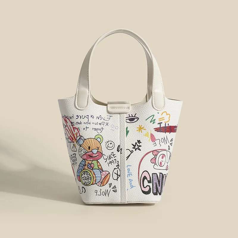 2Pc/Set Summer Cute Little Bear Graffiti Basket Bucket Women PU Printed Handbag New Trendy Clutch Purse Composite Bag