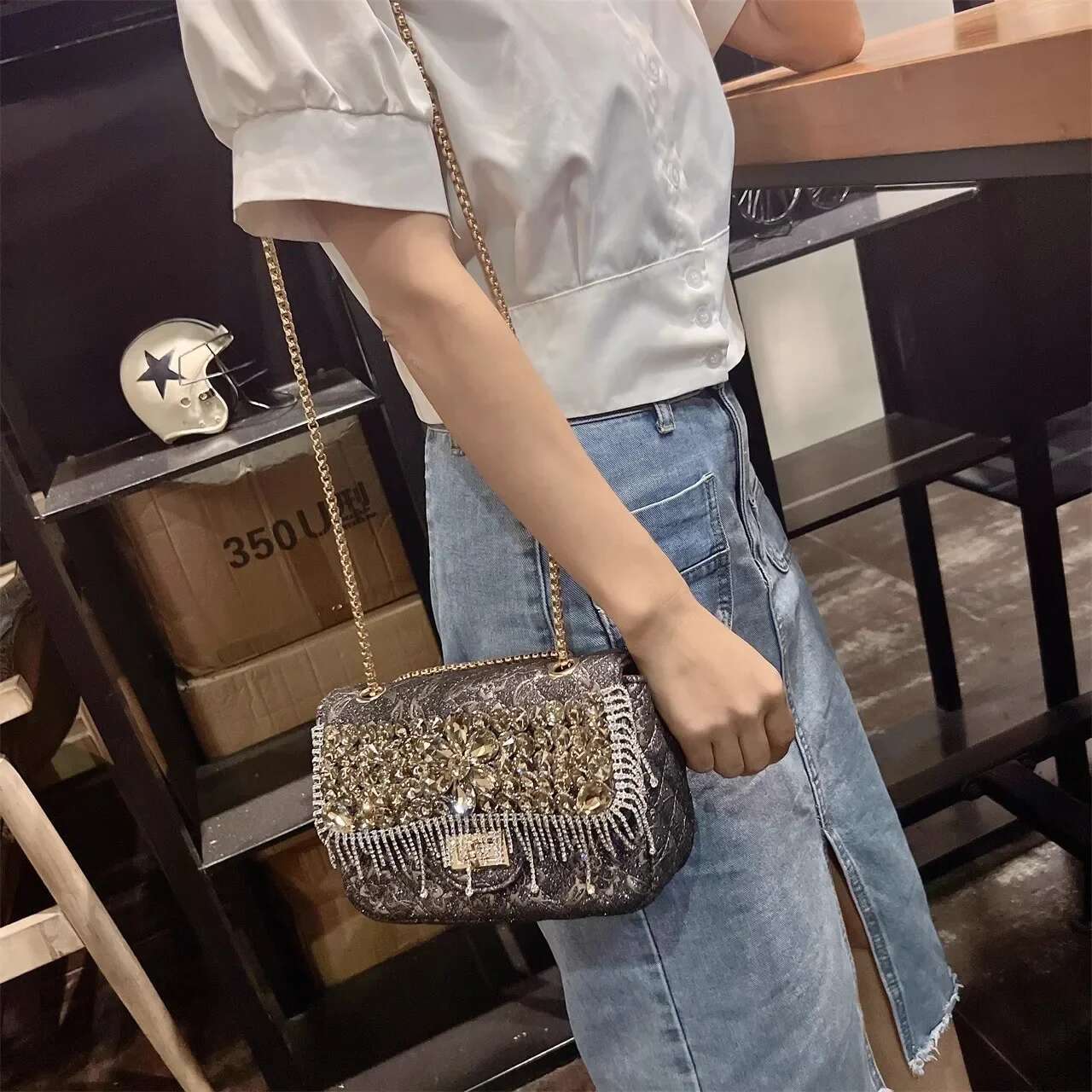 Dia-Encrusted Rhombus Chain Female 2025 New Autumn And Winter Shoulder Crossbody Fragrant Wind Small Bag Hand Bags