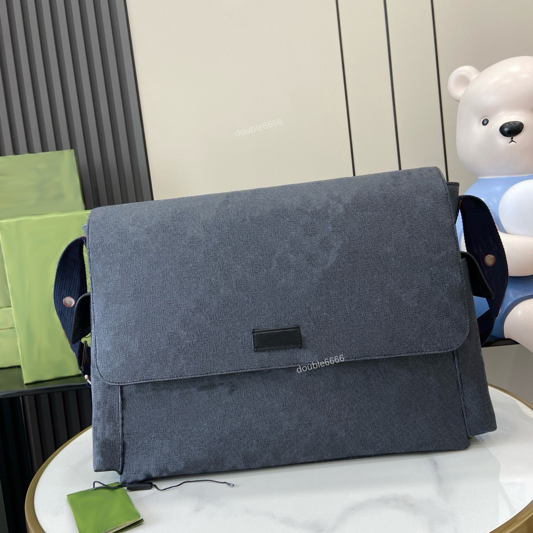 Crossbody bag Messenger Bag Shoulder Bag Unisex Fashion Casual Luxury Designer TOP Quality shopping bag Travel bags Duffle bags Airport Bag handbag work bag Pockets