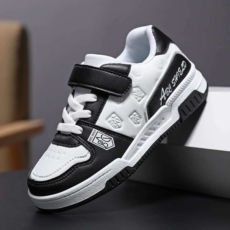 2025 new children's designer fashion sports shoes, men's and women's breathable sports running walking casual shoes, soft and comfortab