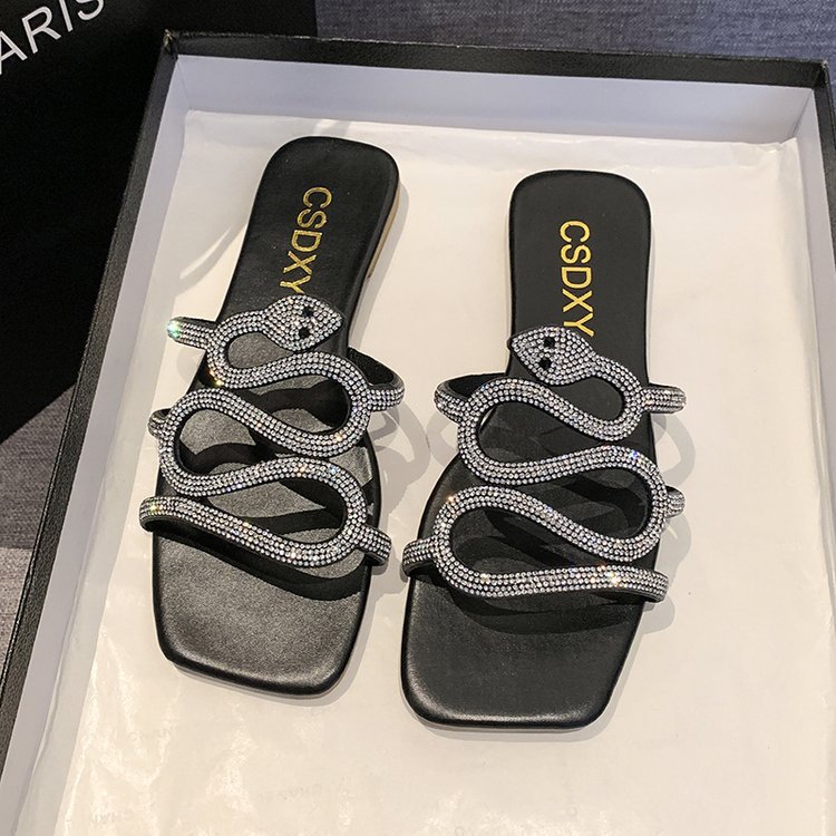 Ladies 2025 summer Serpentine twisty rhinestone flat slippers outside to wear a pretty all-match fairy style sandals beach shoes
