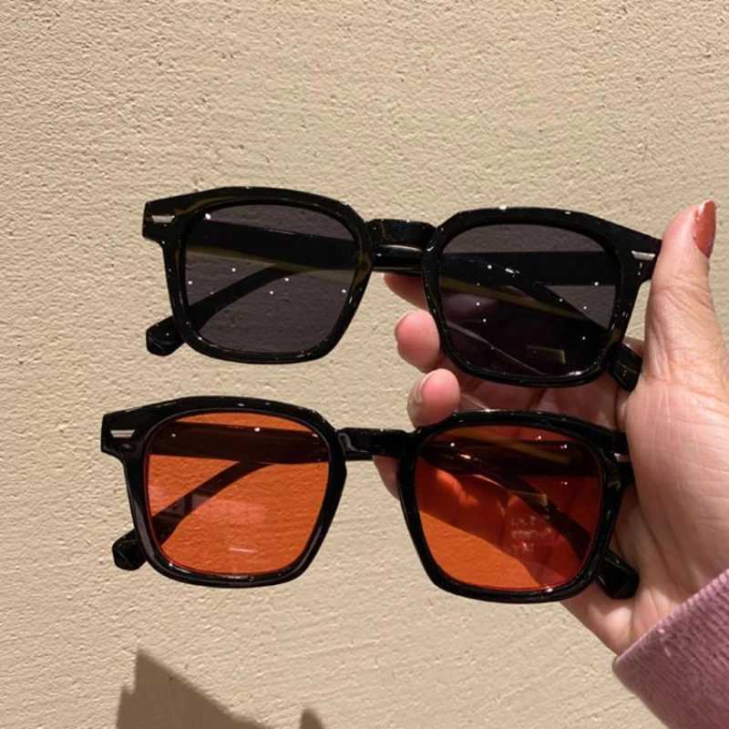 New Retro Vintage Square Frame Sunglasses for Women Men Unisex Transparent Outdoor Sports Ridding Black Sunglasses Eyewear UV400C250411