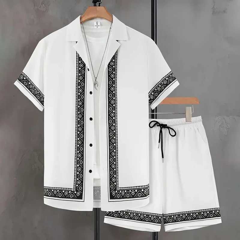 2024 New Mens Summer Holiday Set Retro Texture Printed Border Shirt Short Sleeve Two Piece Mens Breathable Pool SetXJ250412