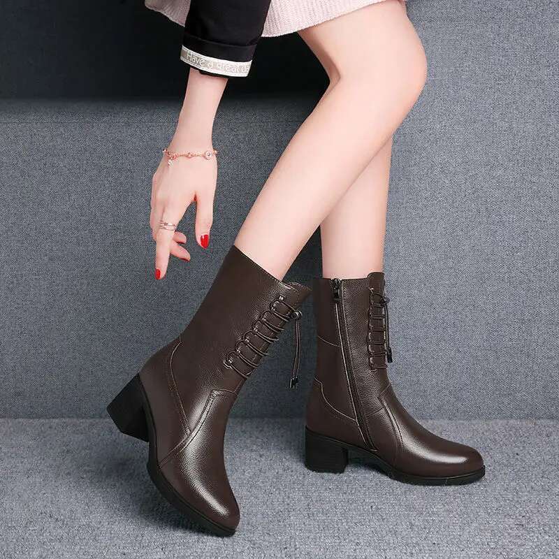 2025 New Women's Lace up Leather Shoes with Middle Heel, Designed by Women's Fashion Boots, Brown Round Head Lace, Novel and High Quality