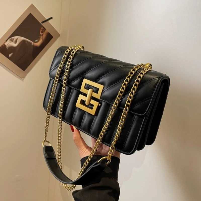 Refined Commuter Ladies Bag French Flair Hand-Carry For Summer Fashionable Activities With StyleW251112