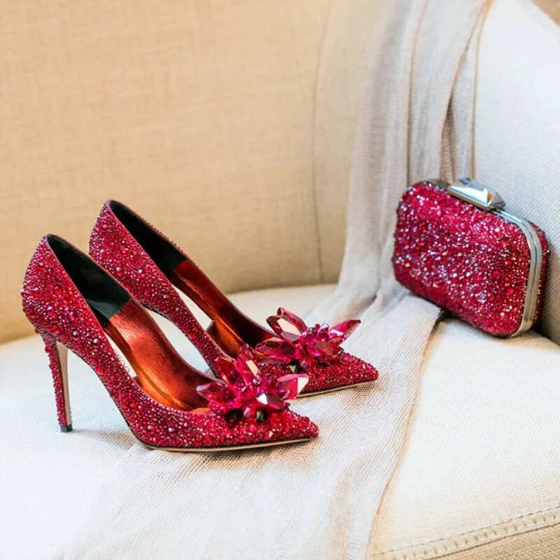 2025 Crystal Gold Dress Bridal Sier Pointed High Heels Stiletto Bridesmaid Shallow Mouth Wedding Shoes Women