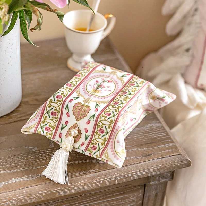 Minimalist Luxury Tip-Print Tissue Box Plush Fabric Car Napkin Holder Stylish Short-e Storage Tissue Case Y251112
