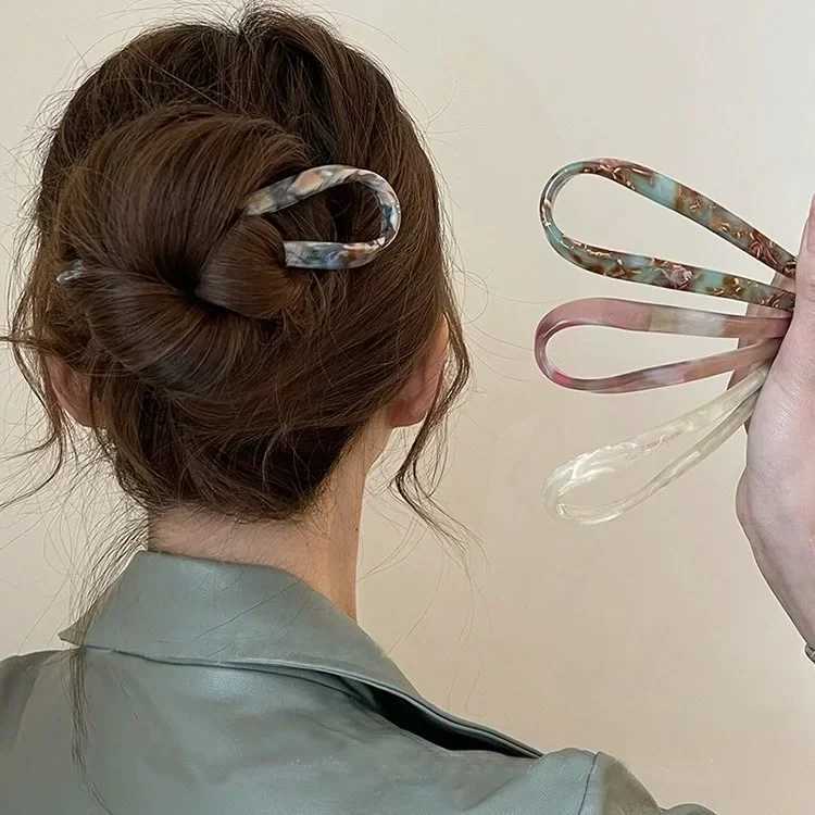U-shaped hair clip womens meatball headband simple Chinese style hair clip modern style and warm hair accessories Y2504012