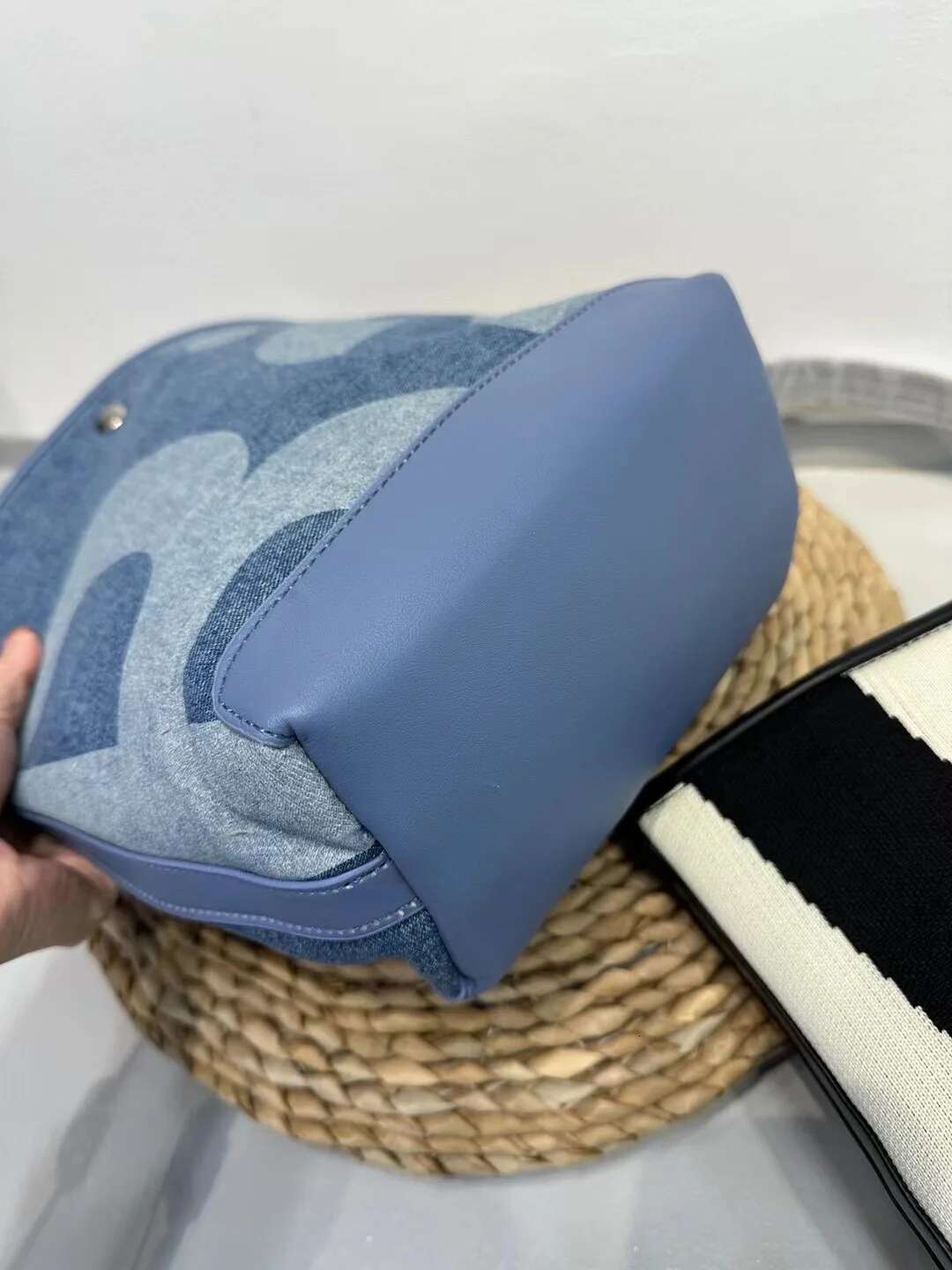New Fashion Ladies Basket Large Capacity Tote For Female Women's Retro Blue Contrast Color Shoulder Bag