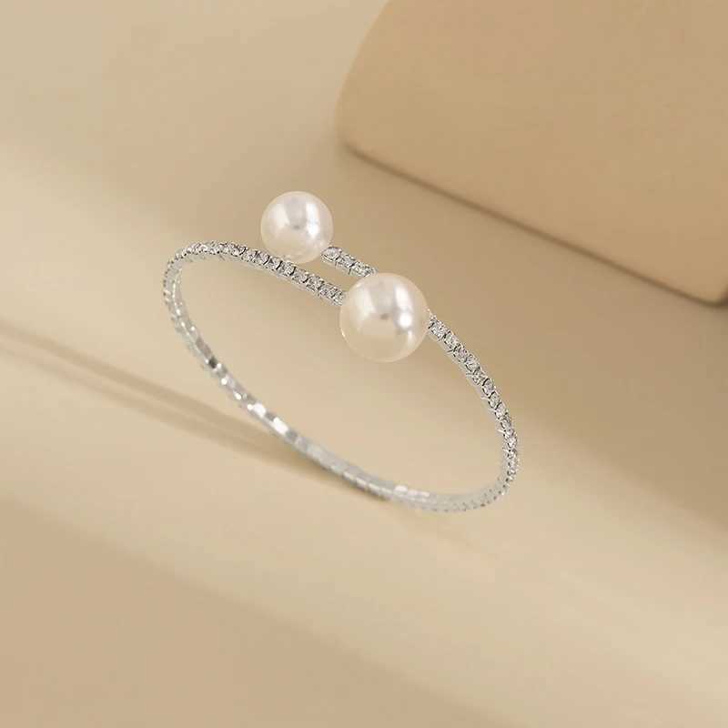 Korean Fashion Imitation Pearl Jewelry Metal Single Layer Hand Decoration Micro Prong Chain Shiny Full Drill Opening BraceletC250411