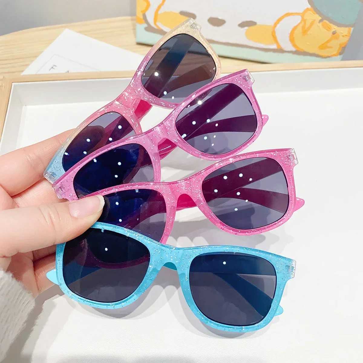 New Trendy Cool Childrens Colorful Shiny Square Sunglasses Girls Trendy Fashionable Cute Sun Glasses Kids Eyewear Lentes De SolC250411