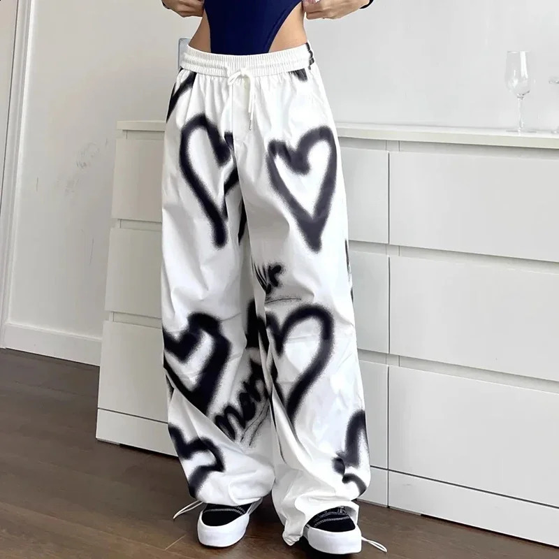 American Hip Hop Love Graffiti Womens Casual Oversized Pants Spring and Autumn Fashion Elastic High Waist Version Loose Trouser 250408