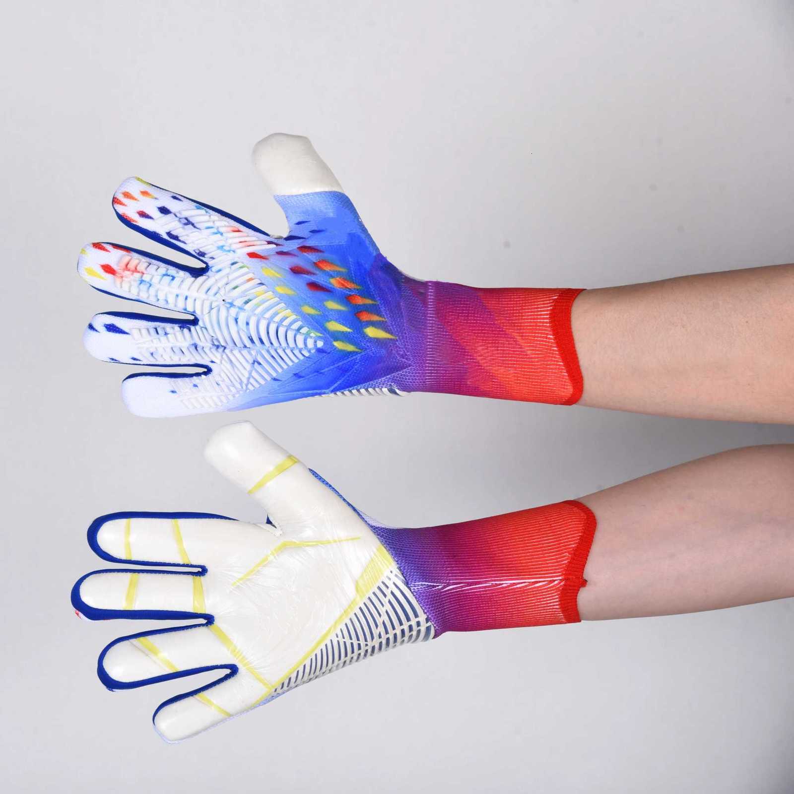 Professional Latex Football Gloves Soccer Ball Goalkeeper Gloves Kids Adults Thickened Football Goalie Children Protection GloveW251112