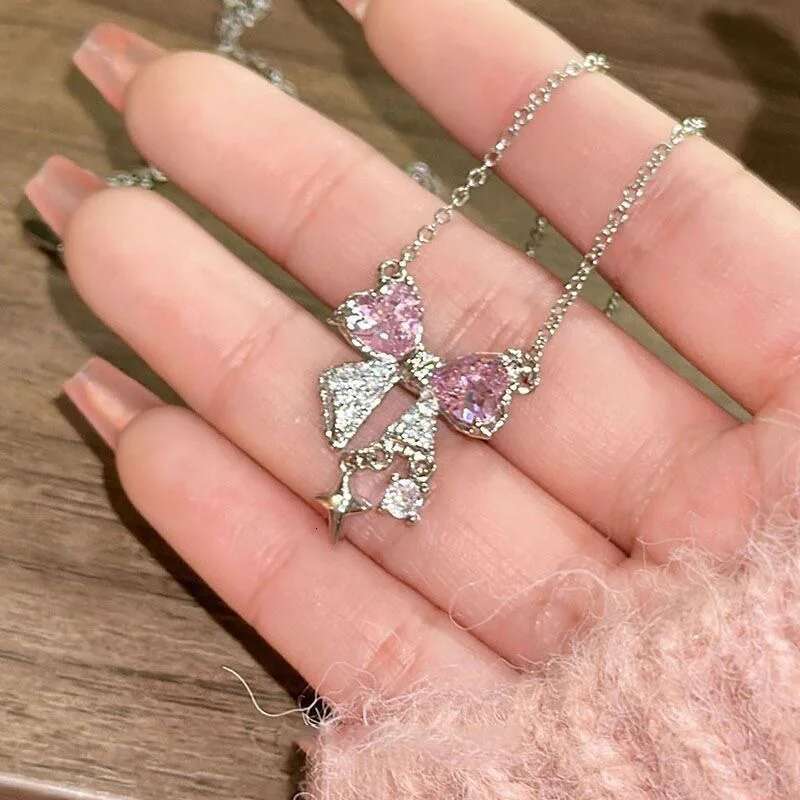 Sweet Pink Bow Necklace Ladies Fashion Sparkg Rhie Star Shape Pendant Clavicle Chain Delicate Wedding Accesories