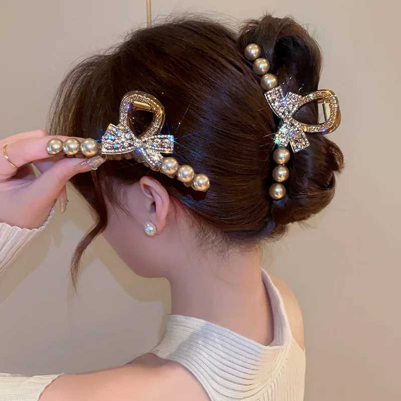 2024 Fashion Korean Edition Pearl Crystal Bow Horse Tail Claw Clip Girl Hair Accessories Y2504012