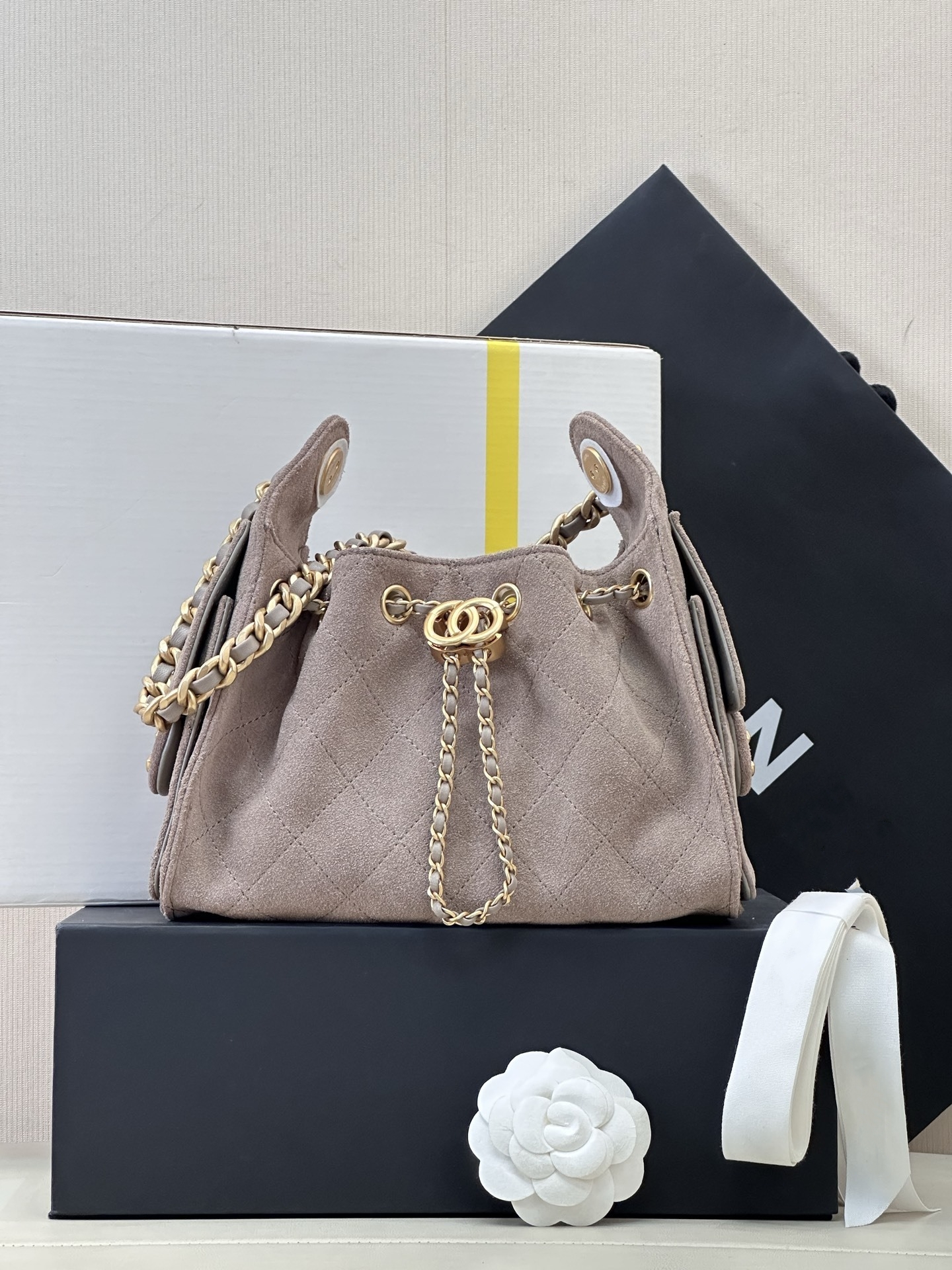 2025 Designer bag Fashion Bags new mini hippie armpit bag high-quality retro button drawstring bucket bag shoulder bag handbag 5631